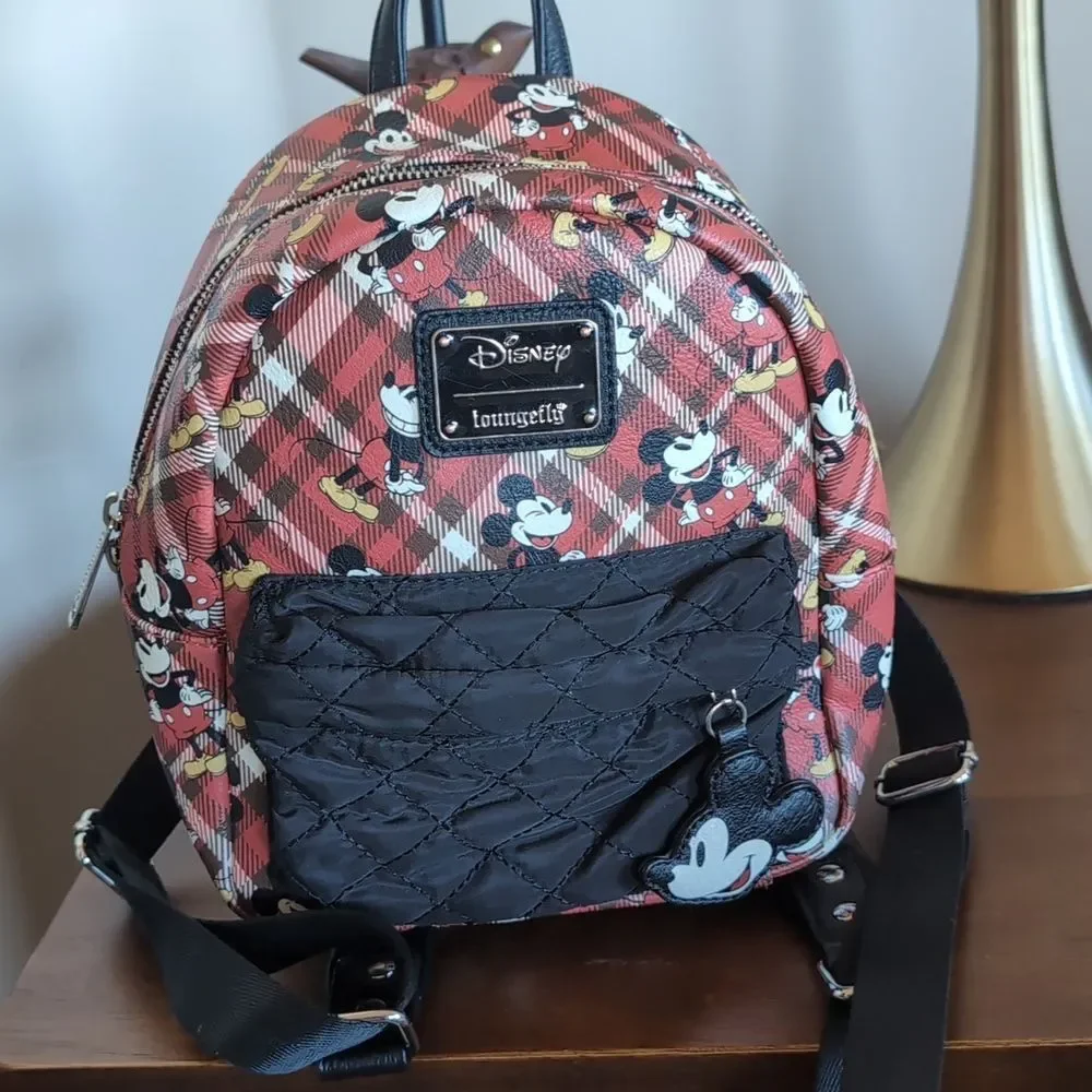 Disney Loungefly Mickey Mouse Mini Backpack👑